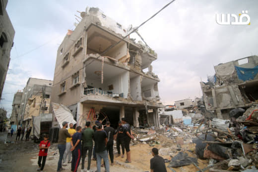 #Photos “Palestinians inspect the effects of major destruction in the city of Rafah, south of the Gaza Strip, as a resul