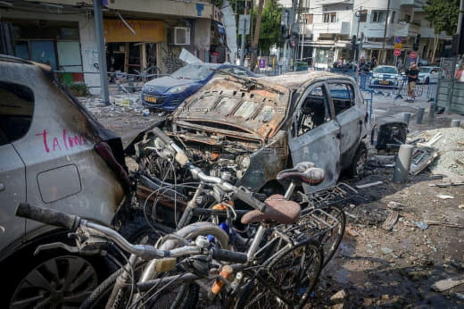 Photos| Effects of destruction in Tel Aviv caused by rockets from Gaza.