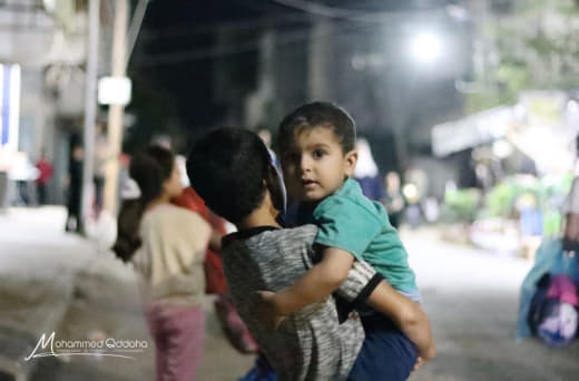 #Watch | Large-scale displacement of residents from the Nuseirat refugee camp in central Gaza Strip, following Israeli t