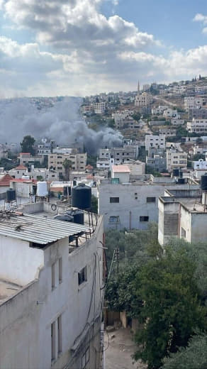 ❗️Israeli occupation forces are setting fire to Palestinian homes in the Al-Hadaf neighborhood near Jenin refugee camp i