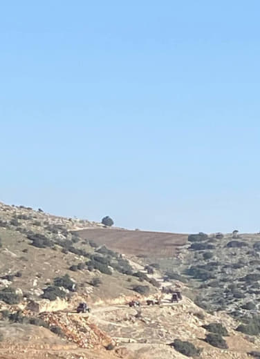 The army expels farmers and prevents them from plowing their lands in Bzeeq in the northern Jordan Valley.