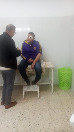 شاب من  من بلدة بيت فوريك تعرض لاعتداء من قبل المستوطنين على طريق بديا سنيريا حوالي الساعة التاسعة صباحاً وتم مصادرة سيا