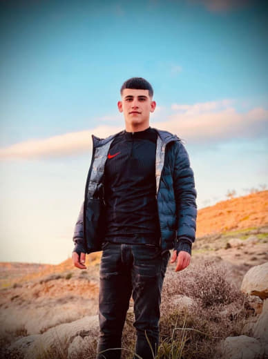 ارتقاء الشاب محمد راجح نصرالله، برصاص الجيش الإسرائيلي خلال المواجهات في بلدة الظاهرية، جنوب الخليل.