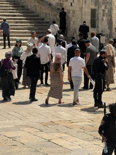 Israeli Jewish settlers break into the courtyards of Al-Aqsa Mosque in occupied Jerusalem, as part of their attempts to 