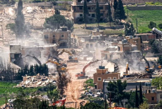 Report: Civilian contractors carry out the destruction of civilian infrastructure in southern Lebanon modeled on Gaza op