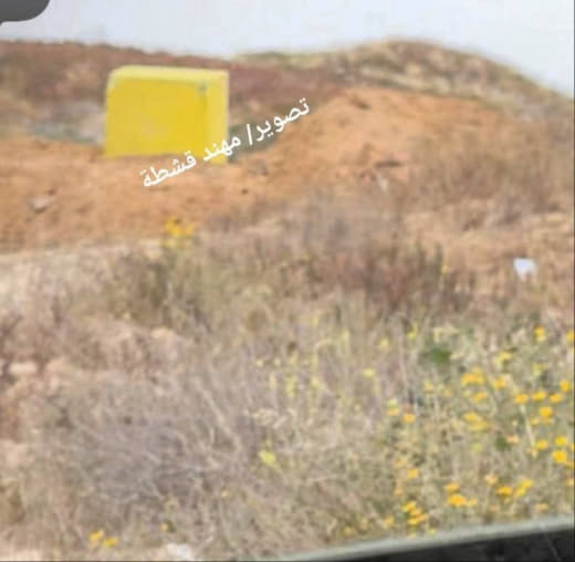 Notice to citizens: New yellow boxes were placed this morning alongside Salah al-Din Road, directly from Al-Wadi Bridge 