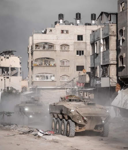 The army publishes pictures of the incursion of enemy vehicles and soldiers into the front lines of the Jabaliya battle
