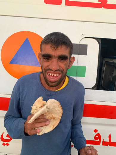 A lost person with special needs is in the Civil Defense Center next to the Cultural Center for Free Thought on the coas
