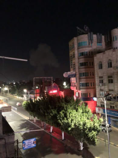According to Yemeni media, the US and UK warplanes targeted the Al-Ardi complex in the Yemeni capital Sana'a.