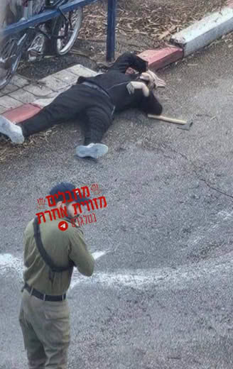 חזיר ערבי שדקר חייל עם גרזן בחיפה קיבל עופרת צהלית טרייה לתוך התחת סליחה על האיחור🙏