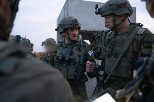 Herzi Halevy from the Netzarim axis: We are happy and proud of the return of the kidnapped people...just as we would be 