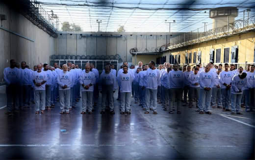 Pictures of the humiliation of prisoners in the Negev prison