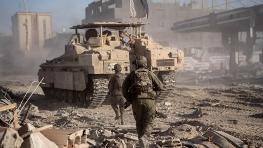 UK lawyers to charge 10 Britons for Gaza war crimes Dual-national Israelis who served in the military are being increasi