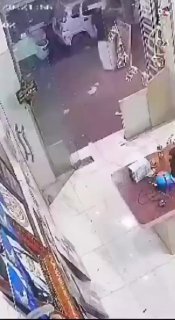 من مشاهد الغارات على اليمن