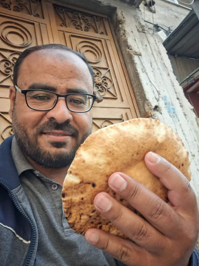 Falafel is a dream.. Palestinian journalist: For the first time in six months (a falafel sandwich) in northern Gaza.. Be