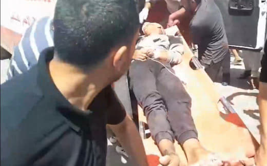 Non-stop massacres in the middle of the Gaza Strip 🇵🇸