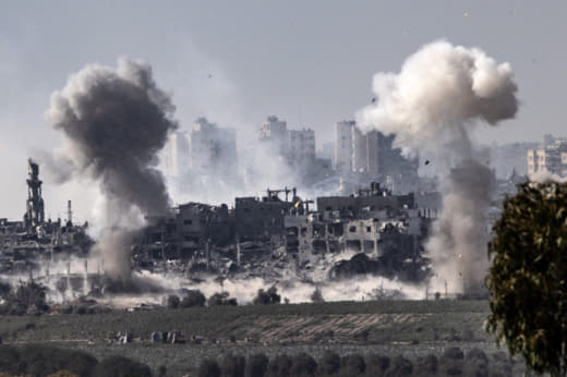 This is how Gaza City appears, from the city of Sderot, on the 30th day of the Israeli war on the Gaza Strip.🇵🇸