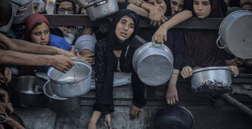Gaza now, people are falling in the streets from extreme hunger 🇵🇸
