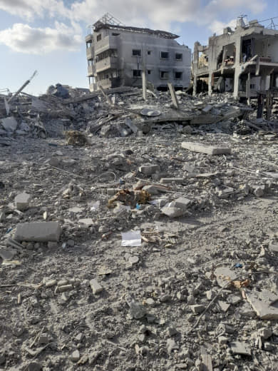 #Photos | Al-Oyoun and Al-Jalaa junction, north of Gaza City.