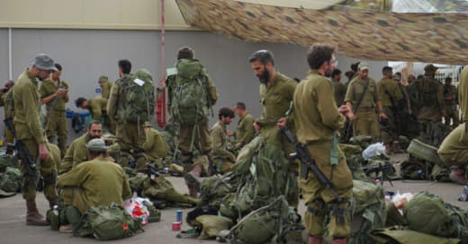 October 12, 2023 at 04:34PM "Anatolia" monitors the movements of Israeli tanks on the outskirts of Gaza