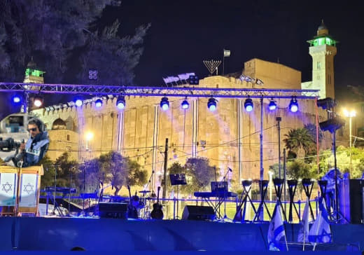 The Ibrahimi Mosque in Hebron tonight
