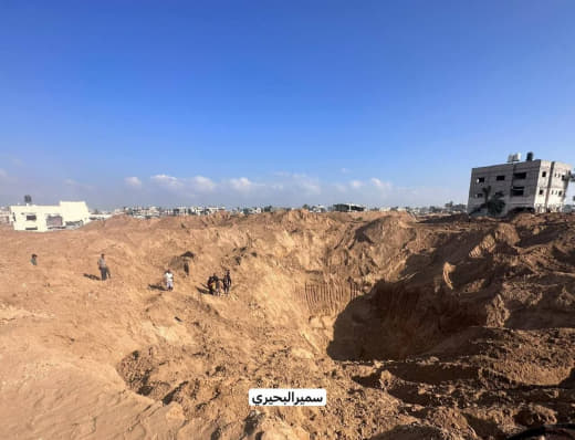 Al Mahatta area, east of Khan Yunis.