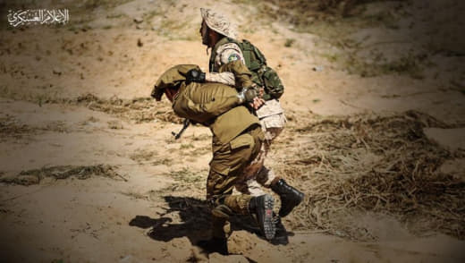 ABC has quoted #Israel 's Economy Ministry as saying that finding and rescuing Israeli captives will be "a secondary mis