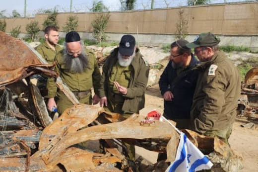 ZAKA Tel Aviv, the Israeli emergency response unit, has recommended burying the cars of those who were killed during the
