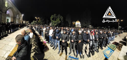 According the the Islamic Jerusalem Waqf, 35,000 worshippers observed the Isha and Taraweeh prayers at Al-Aqsa Mosque.