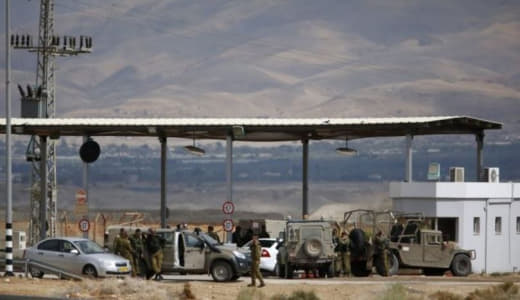 Israeli daily Yedioth Ahronoth: An Israeli army patrol sustained damage last night at Sheikh Hussein border crossing fol
