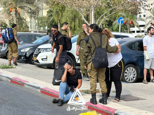 Israeli media reports that Israeli soldiers hid in the bathrooms of a McDonald's during the shooting operation in Be'er 
