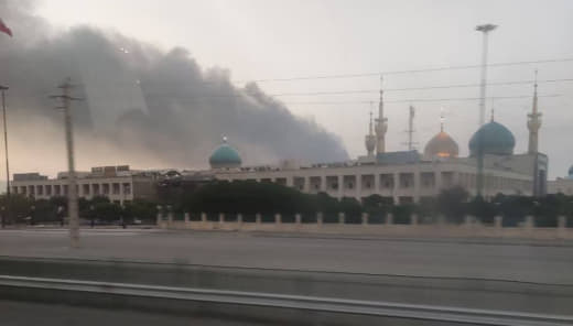 ⚡️ Occupation aircraft launches violent and successive airstrikes on an area near the "Imam Khomeini" shrine in Tehran.