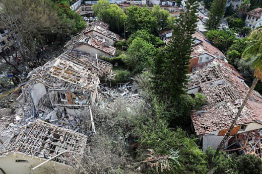 ⚡️ Israeli media reports: Destruction and displacement from one of Tel Aviv's neighborhoods following the fall of an Ira