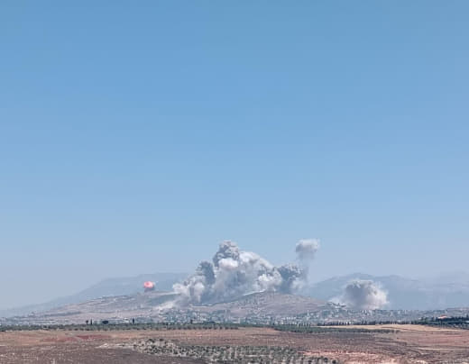⚡️ Occupation aircraft carries out a series of violent airstrikes targeting the Ali Al-Taher area in Upper Nabatieh, sou