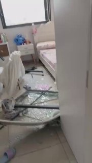 Video | Damage to settler homes surrounding the Iranian missile impact in occupied Beersheba