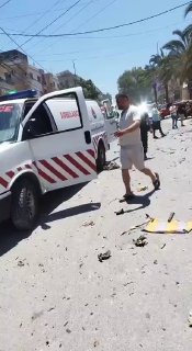 🚨 US-funded occupation warplanes have targeted a residential building in Nabatiyeh Al-Fawqa, southern Lebanon. Prelimina