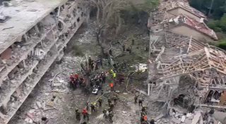⚡️ Buildings were leveled to the ground and a massive structure was severely destroyed by a heavy Iranian missile in Gre