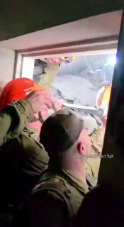 ⚡️ Israeli media sources: Rescue teams are still working to extract the dead and wounded in Beersheba.