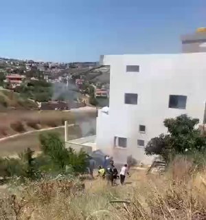BREAKING: A vehicle catches fire after being targeted by an Israeli strike in the town of Kounine, southern Lebanon.